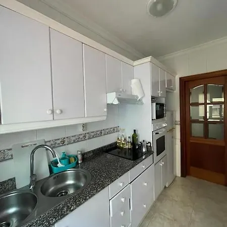 Апартаменты Albareda *